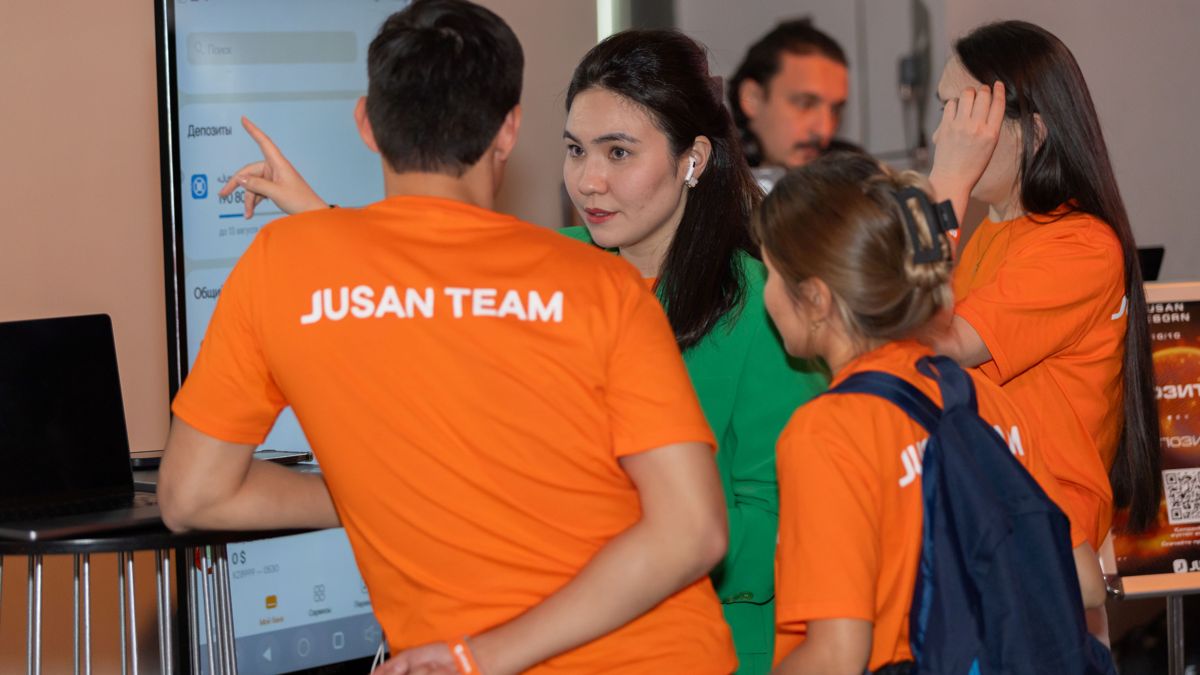 На презентации обновленного мобильного приложения Jusan Bank