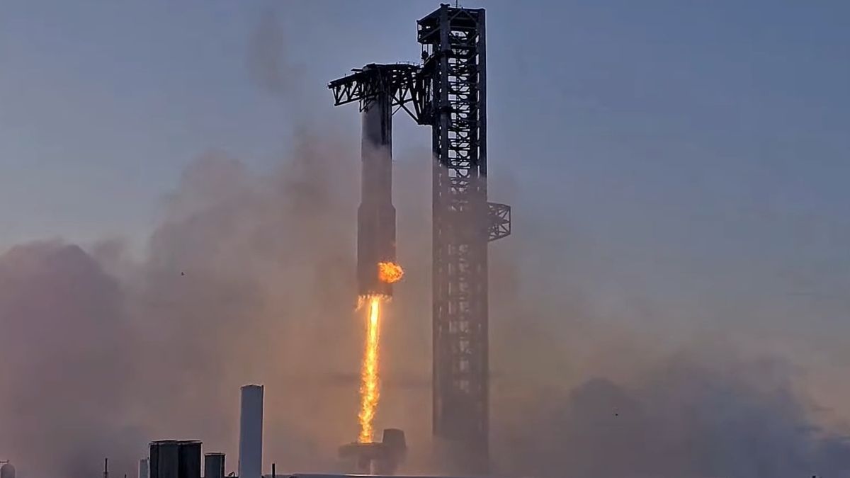 Ступень поймана захват ступени ракеты Илона Маска