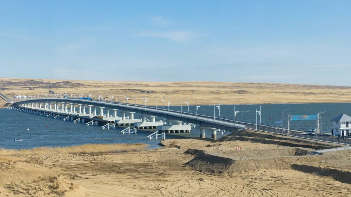 Мост через водохранилище Мост через водохранилище, Бухтарма