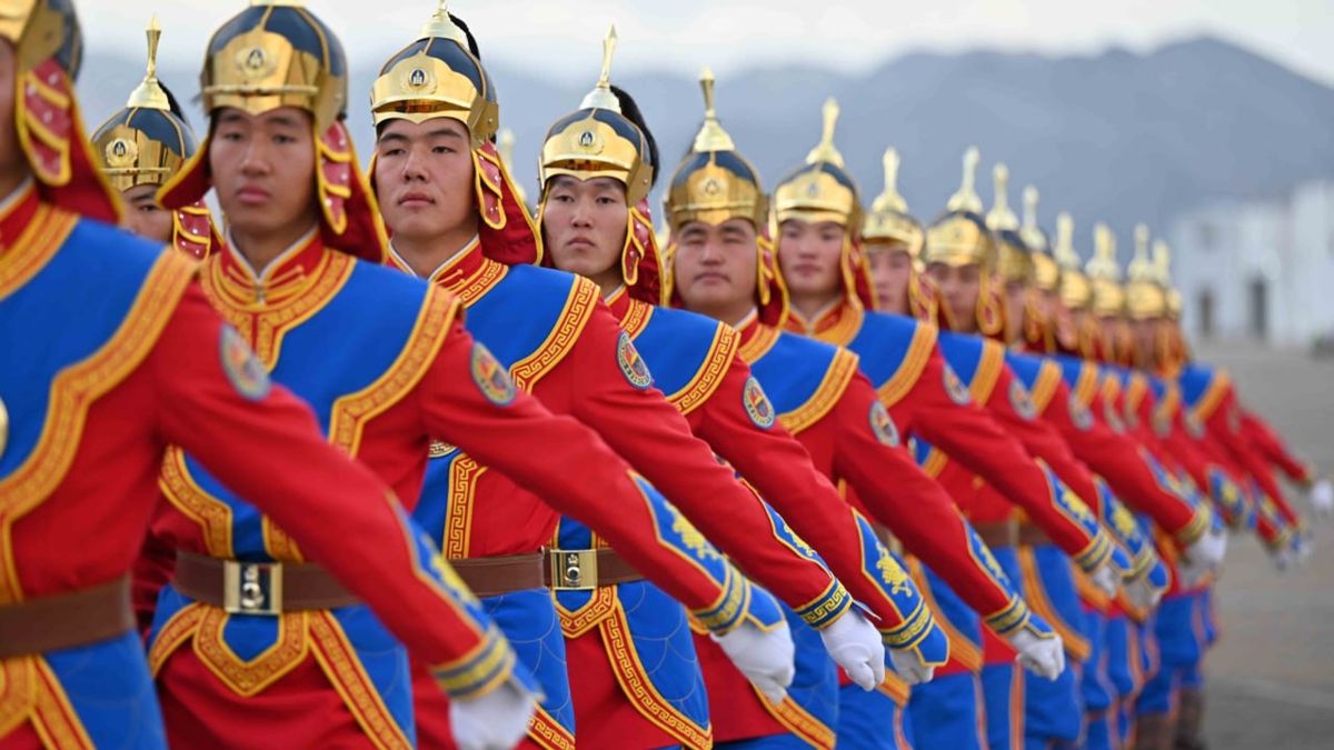Монгольский почетный караул