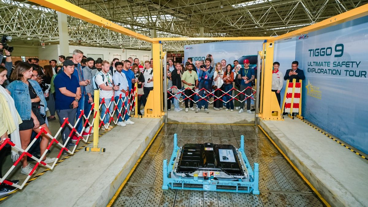 Батарея от Tiggo 9 проходит проверку на прочность в воде Батарея от Tiggo 9 проходит проверку на прочность в воде