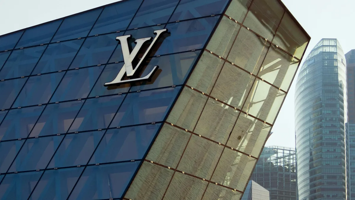 Логотип бренда Louis Vuitton