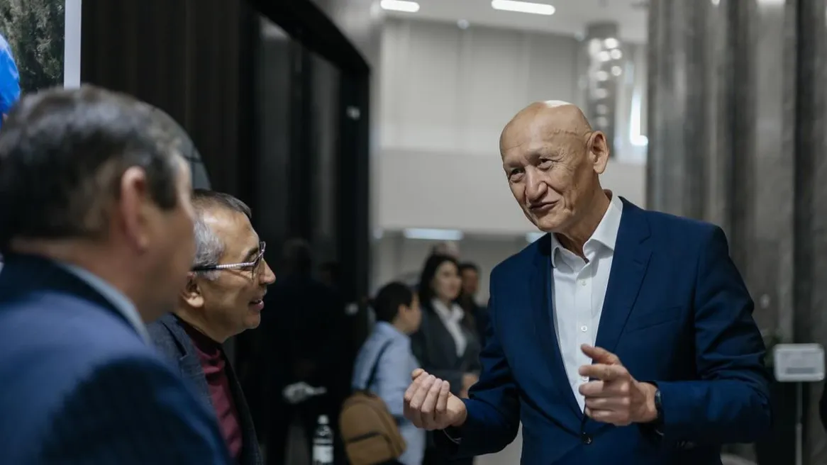 Серик Толукпаев, Болат Жамишев