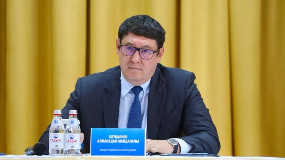 Алмасадам Саткалиев Алмасадам Саткалиев