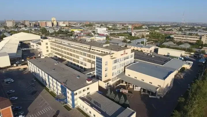 Фабрика «Баян Сулу» Здание фабрики «Баян Сулу», вид сверху