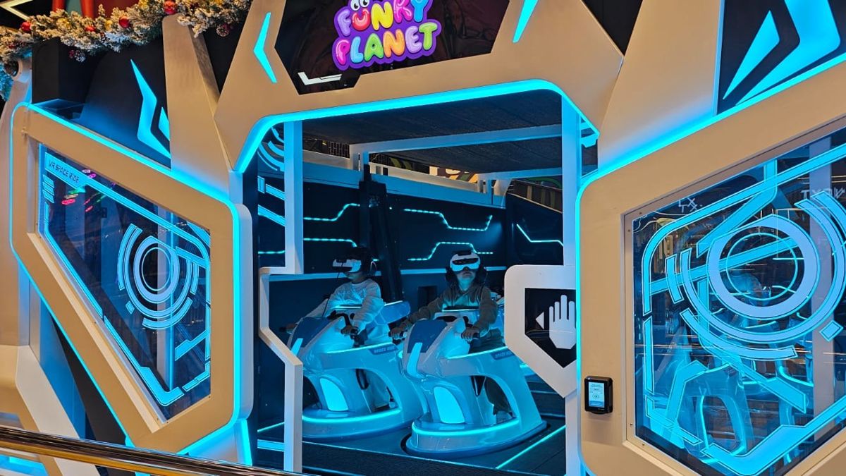 VR-зона Зона виртуальной реальности в молле Апорт