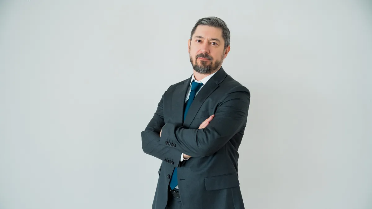 Равшан Ирматов Равшан Ирматов