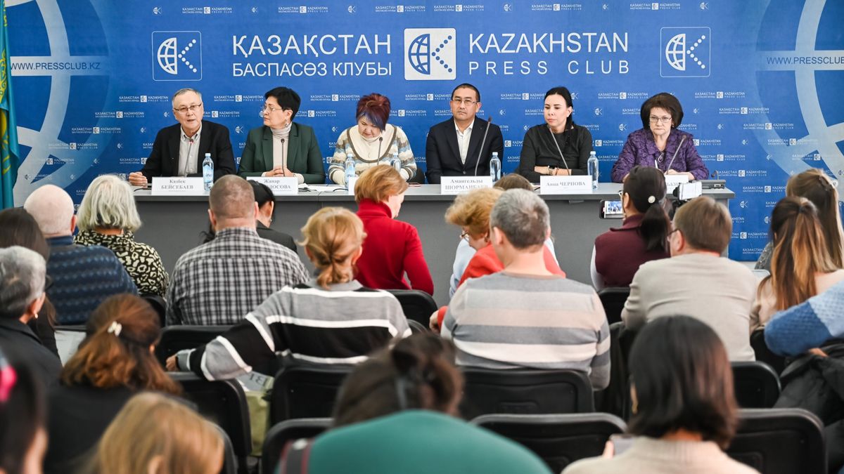 Спикеры пресс-конференции Спикеры пресс-конференции по опросу по переводу времени