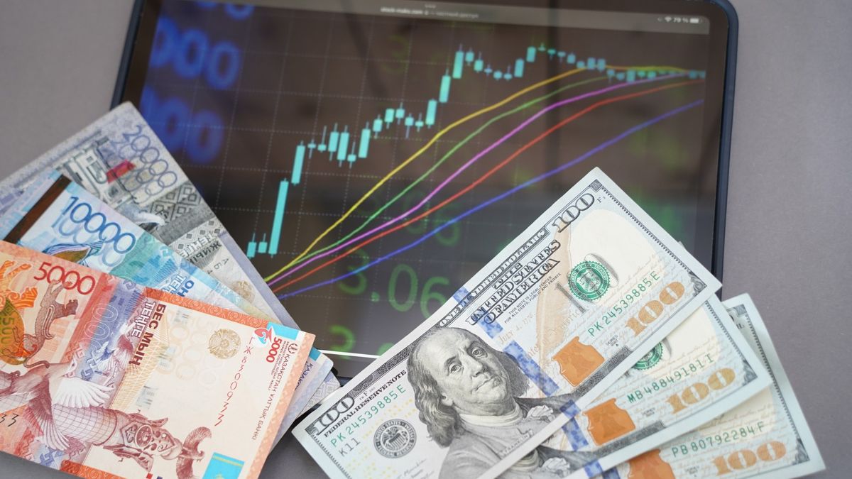Тенге под ударом: Почему инфляция грозит экономике Казахстана (мнение Алмаса Чукина)