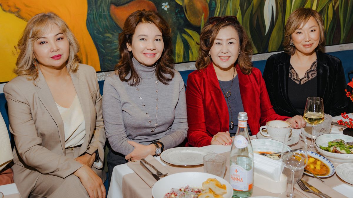 Гульнара Мусатаева, Умут Шаяхметова, Асель Караулова, Шолпан Айнабаева
