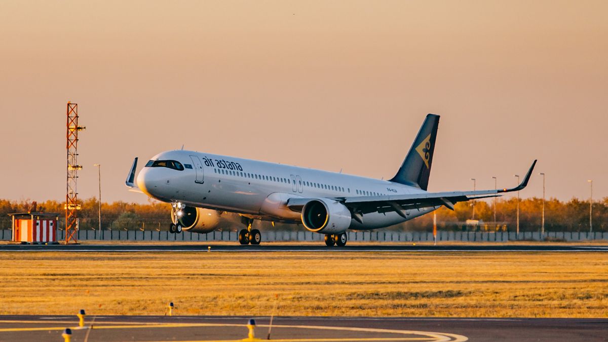 Самолет Air Astana