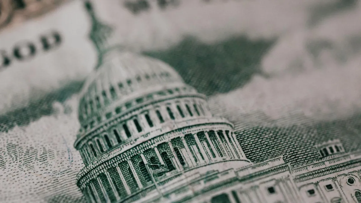 доллар белый дом США