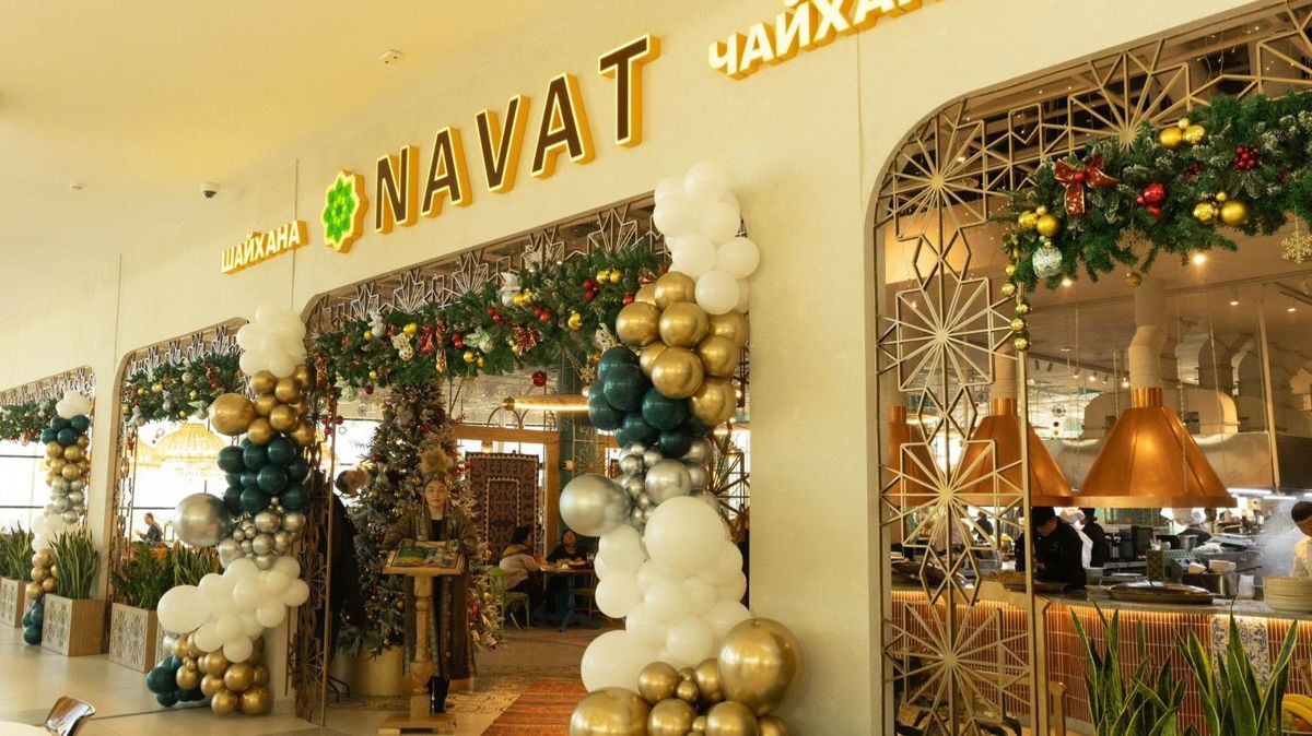Ресторан восточной кухни Navat в MEGA Alma-Ata Вход в ресторан Navat в MEGA Alma-Ata