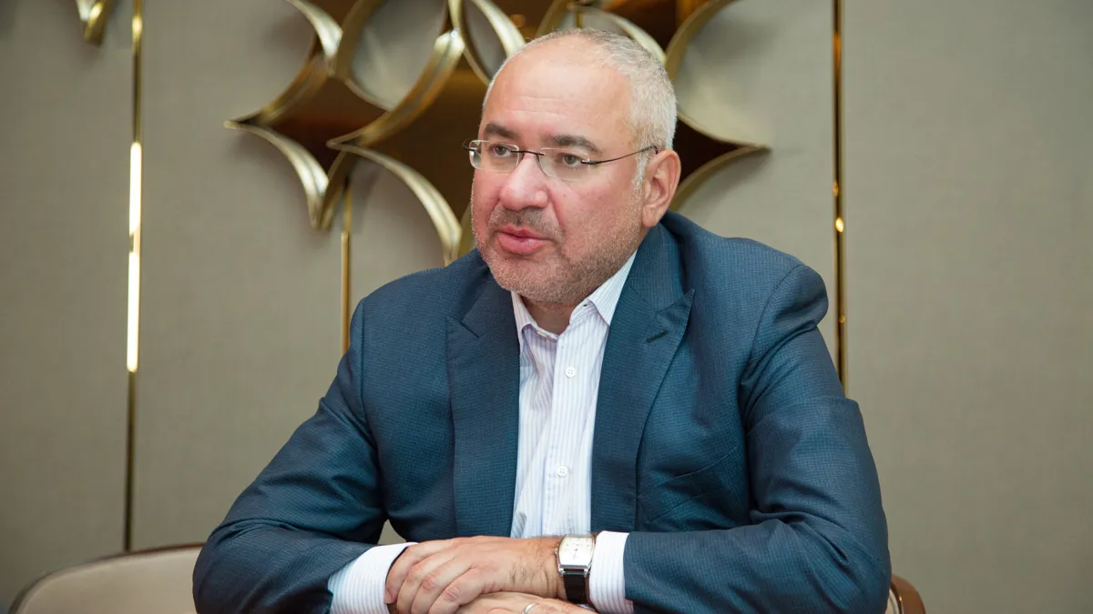 Главный исполнительный директор Solidcore Resources Виталий Несис Главный исполнительный директор Solidcore Resources Виталий Несис
