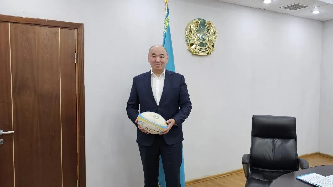 Канат Шарлапаев Канат Шарлапаев
