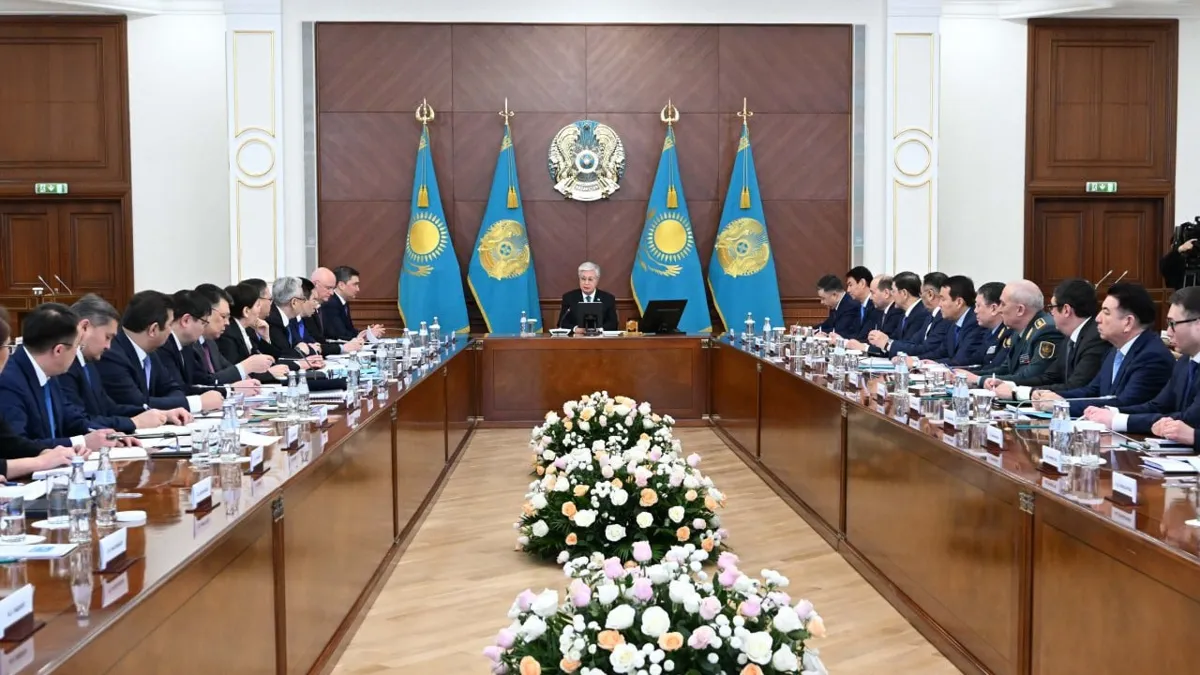 Расширенное заседание правительства под председательством Касым-Жомарта Токаева Расширенное заседание правительства под председательством Касым-Жомарта Токаева 28 января