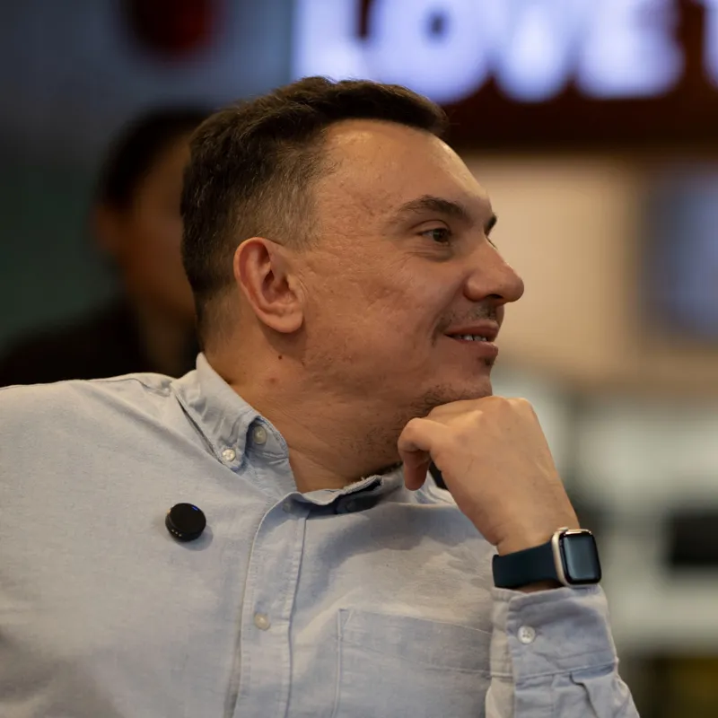 Виктор Бурдин