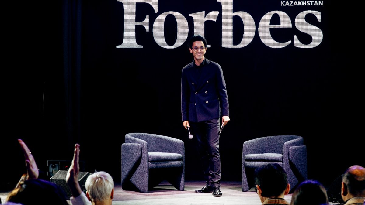 Болат Срымов