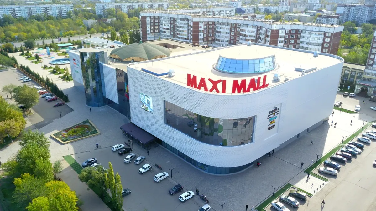 Торговый дом Maxi Mall в Экибастузе, где произошло обрушение потолка