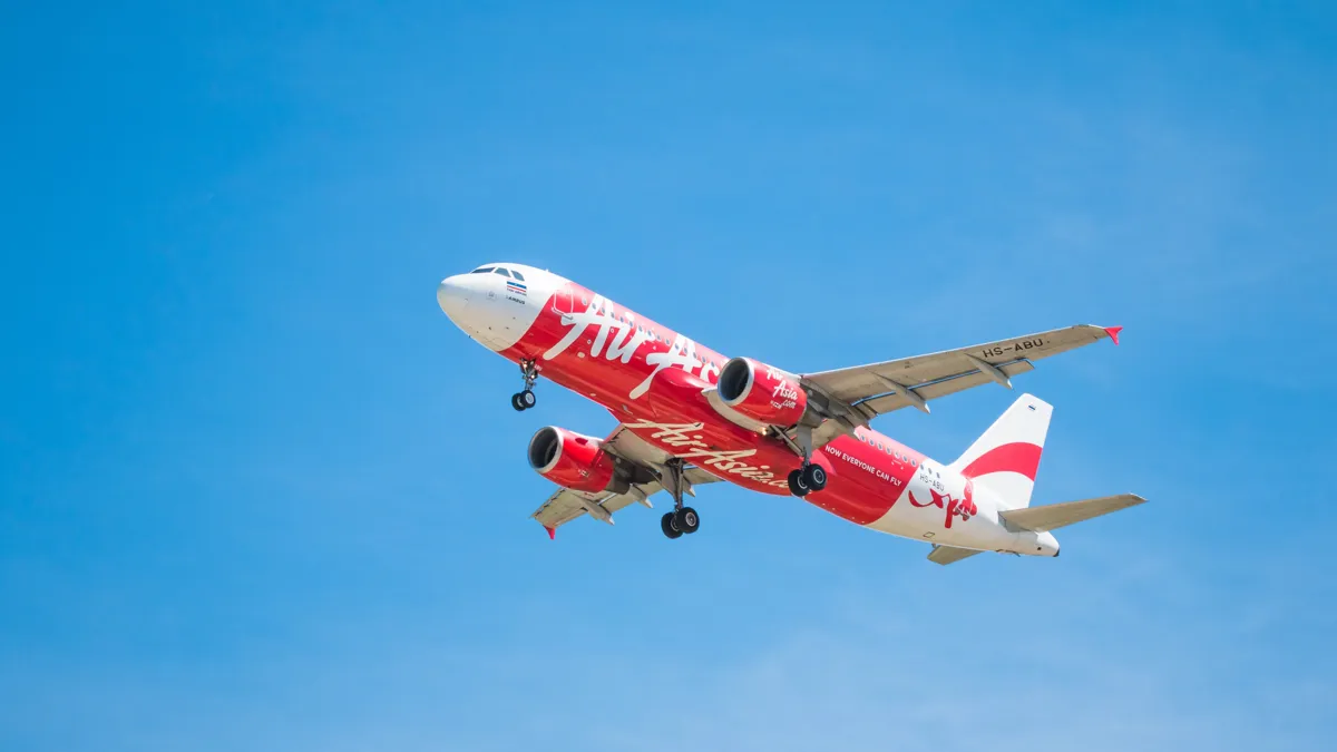 Самолет Airbus A320-216 авиакомпании Thai Air Asia  