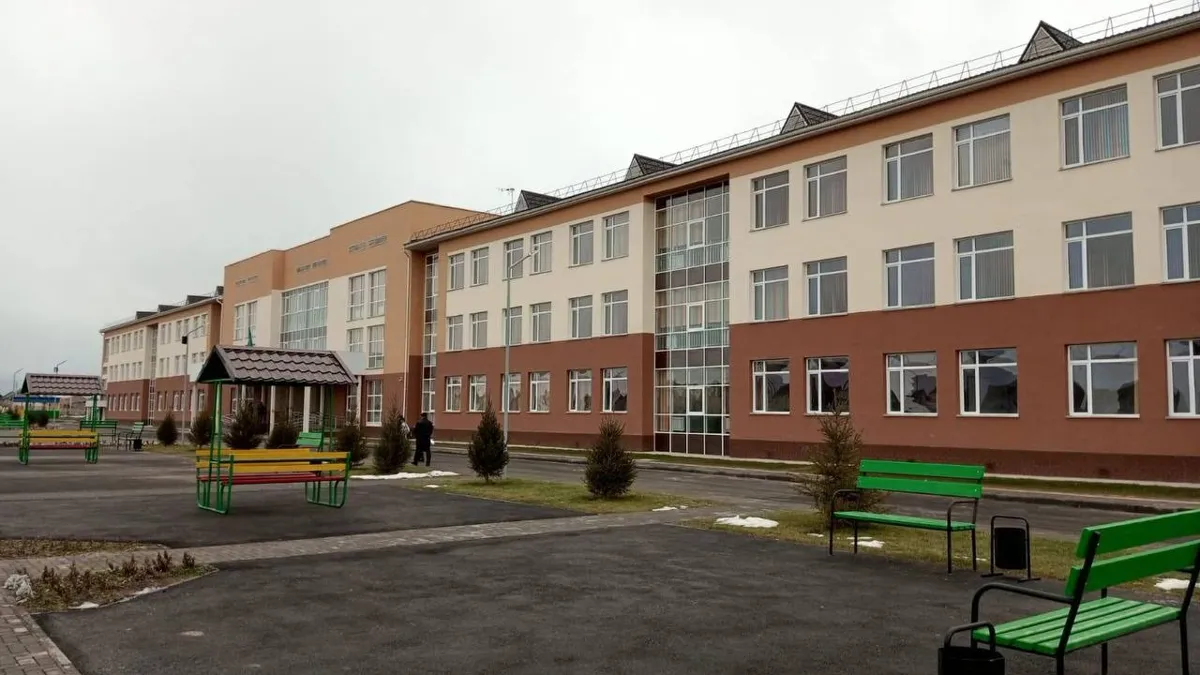 здание новой школы