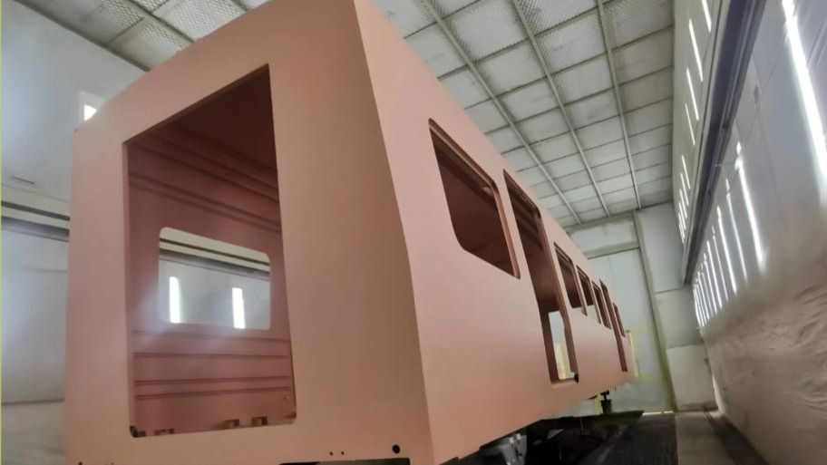 Составы для LRT начали собирать в Китае, февраль 2025