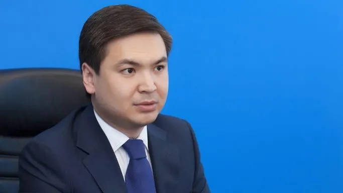 Ерсайын Нагаспаев Ерсайын Нагаспаев