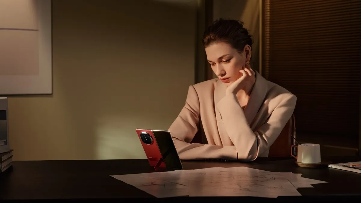 HUAWEI Mate X6