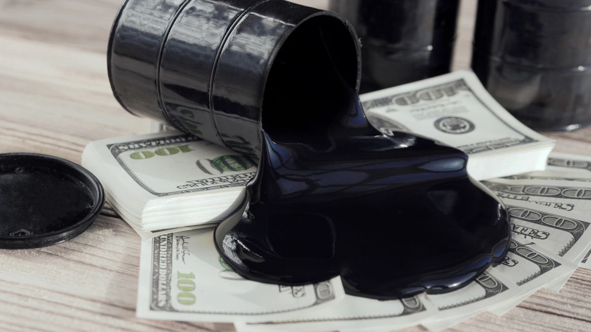 Цена нефти Brent достигла трехмесячных максимумов