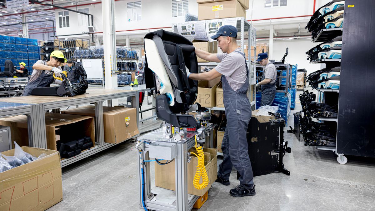 Завод Almaty Autoparts Production, Астана Моторс