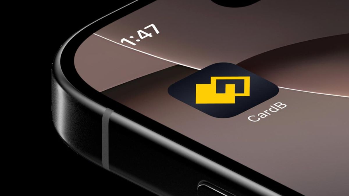 Финтехстартап CardB