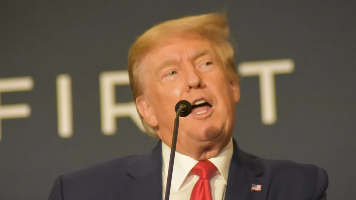 Дональд Трамп Дональд Трамп