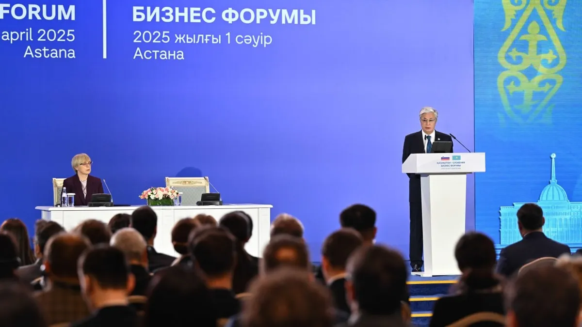 Касым-Жомарт Токаев и Наташа Пирц-Мусар Касым-Жомарт Токаев и Наташа Пирц-Мусар