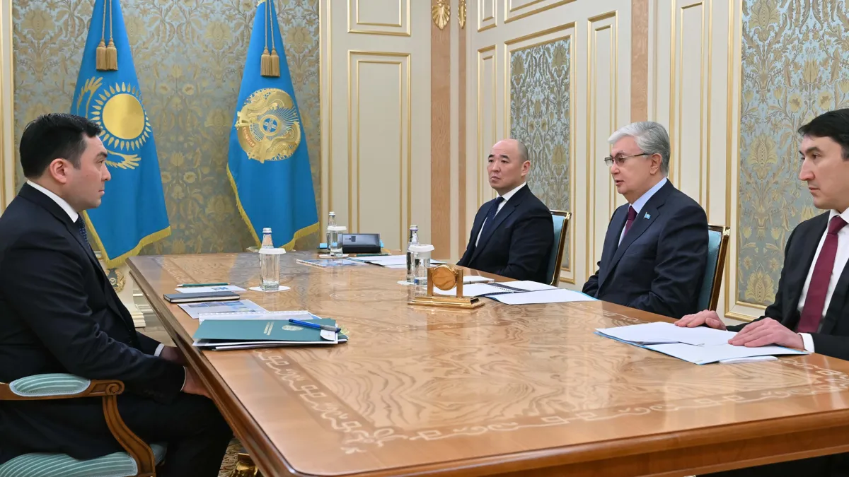 Касым-Жомарт Токаев и Ерлан Аккенженов