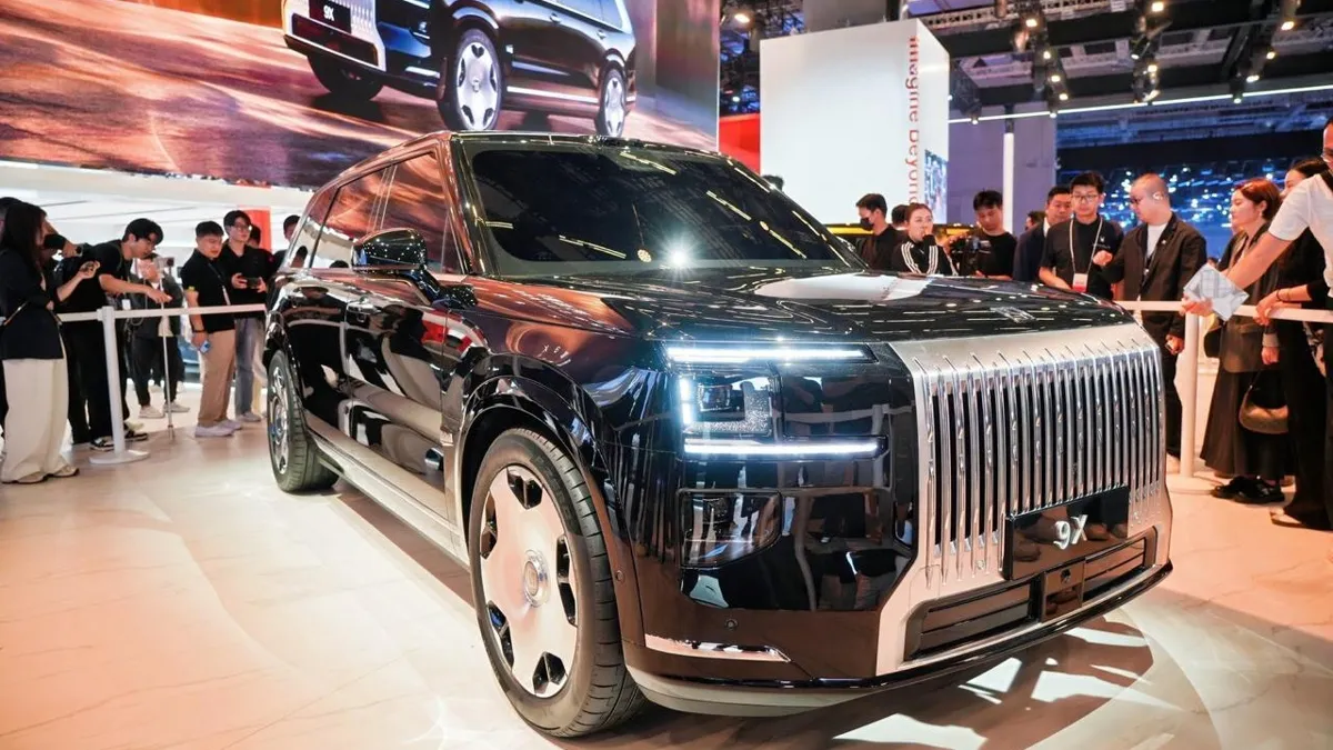 Zeekr 9X, представленный на автошоу в Шанхае, апрель 2025 