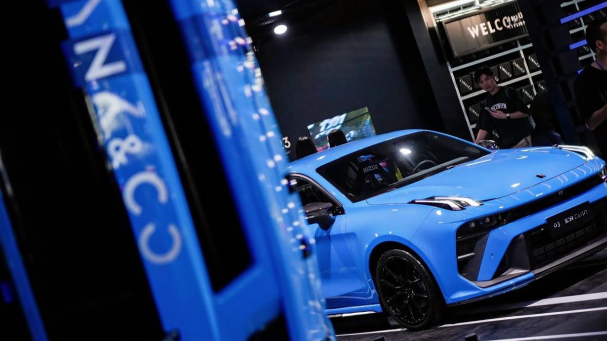 Lynk&Co 03, который ожидают в Казахстане летом 2025 года 