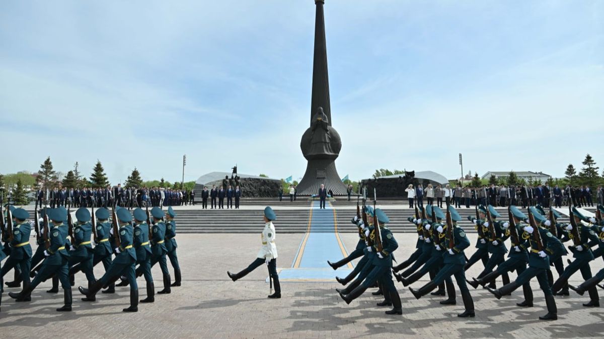 Прохождение роты почётного караула Прохождение роты почётного караула 8 мая 2025