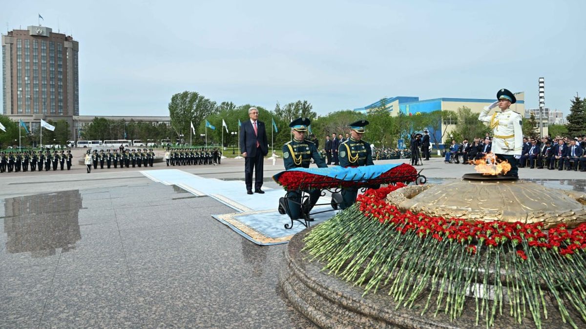 Церемония возложения венков Церемония возложения венков, 8 мая 2025, Астана