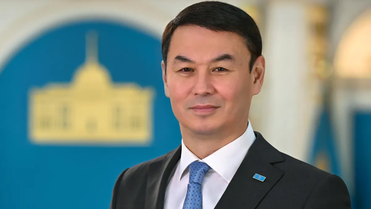 Дархан Сатыбалды Дархан Сатыбалды, аким Алматы