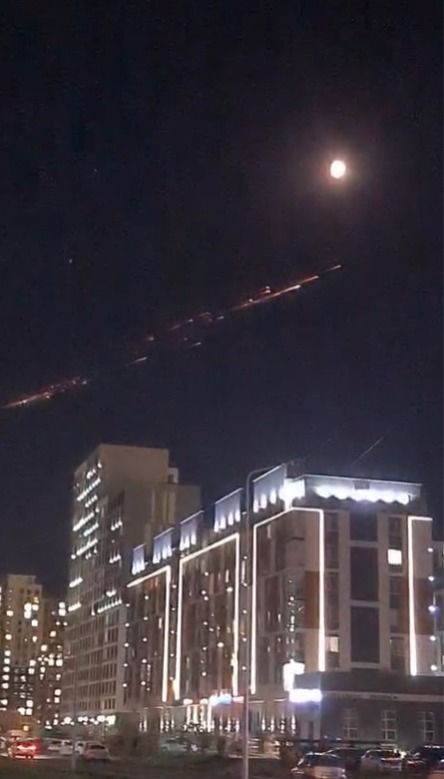 Объекты в небе над Астаной Объекты в небе над Астаной