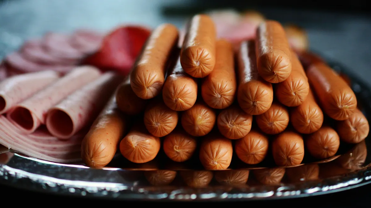 Колбаса, сосиски, продукты питания, хала