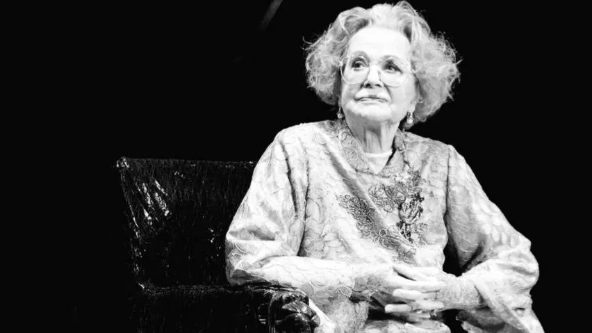 Фото с 90-летия Валентины Талызиной