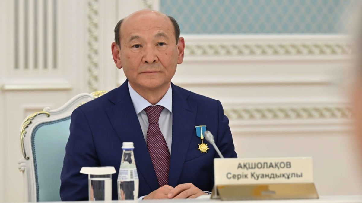 Серика Акшулаков Серика Акшулаков в Акорде