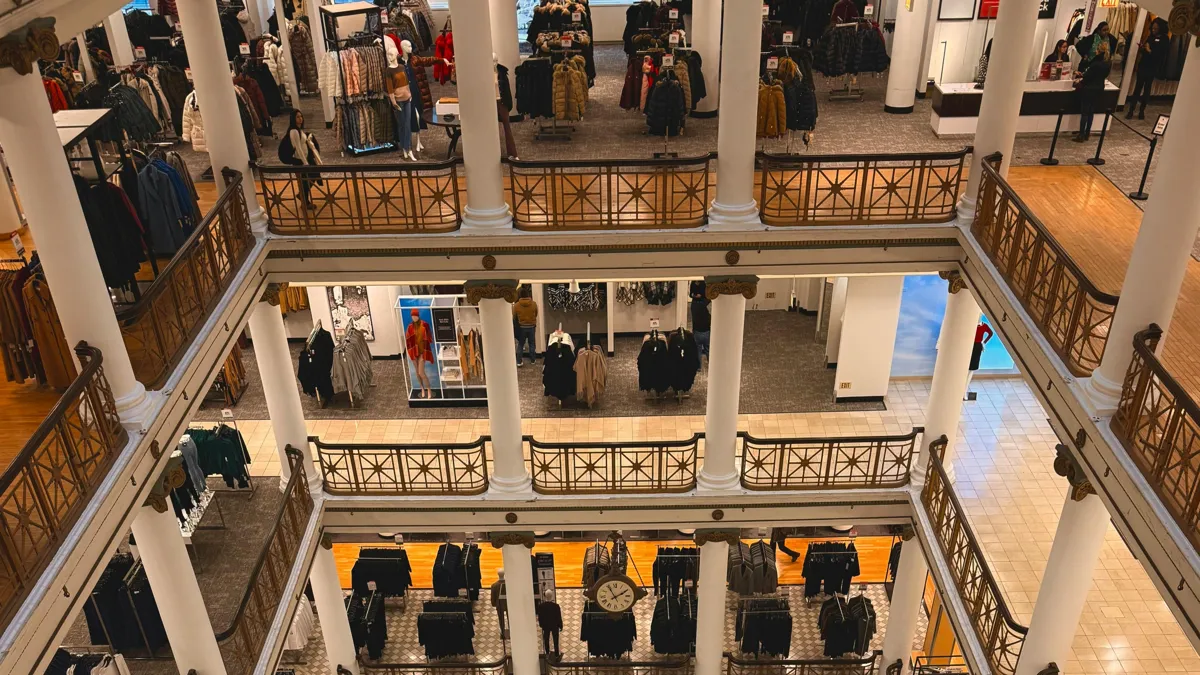 Фото иллюстративное Торговый центр