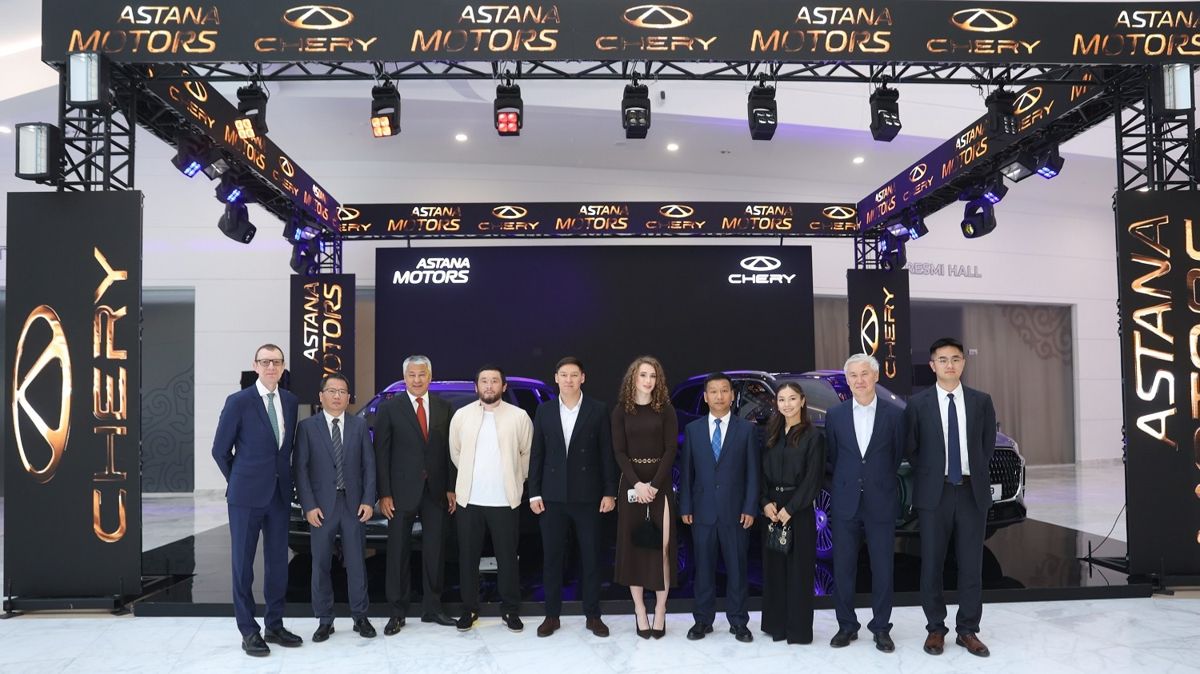 Церемонию Asian Award поддержали Chery и Astana Motors