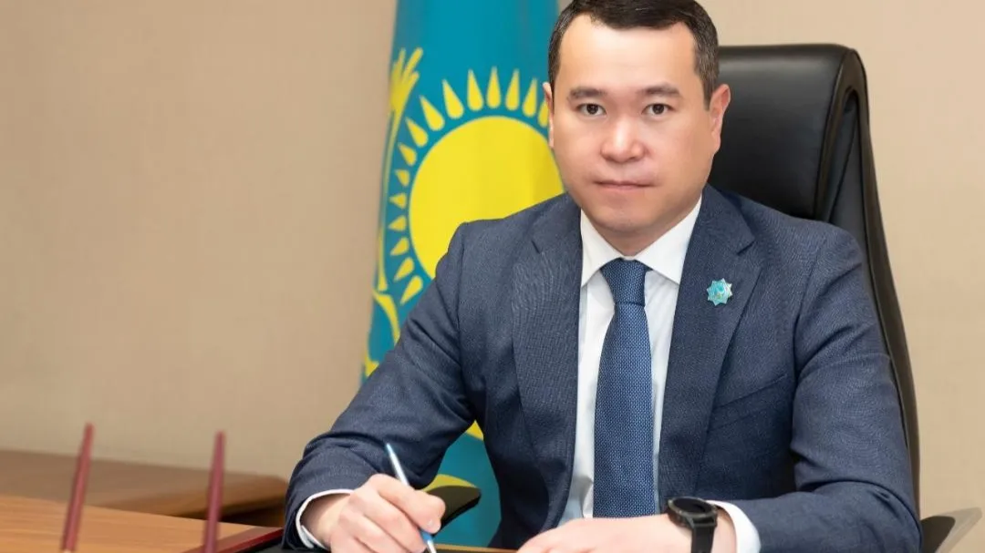 Берик Нажмиденов Берик Нажмиденов