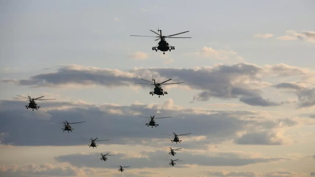 вертолеты в небе, армия РК