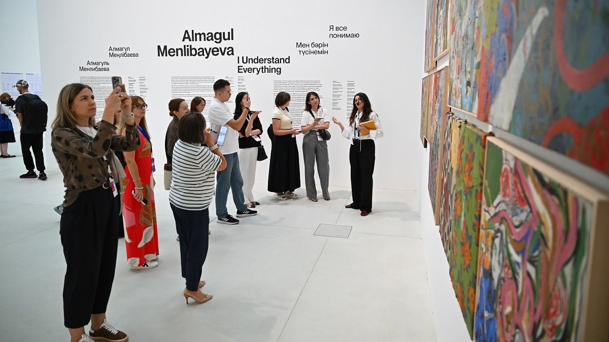 Выставка Алмагуль Менлибаевой «Я все понимаю», Almaty Museum of Arts