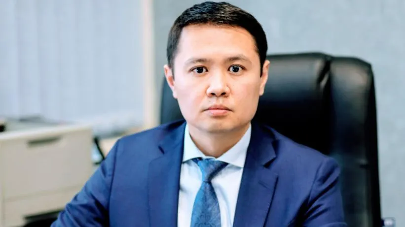 Даурен Салимбаев Даурен Салимбаев