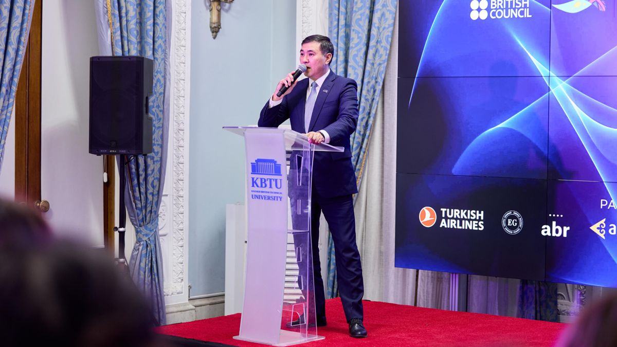 Маратбек Габдуллин Маратбек Габдуллин